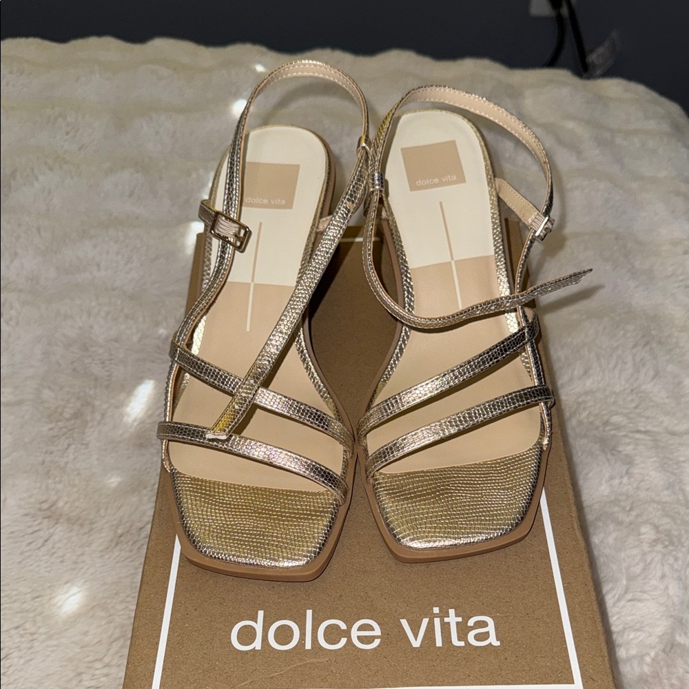 Dolce Vita Britt Sandal